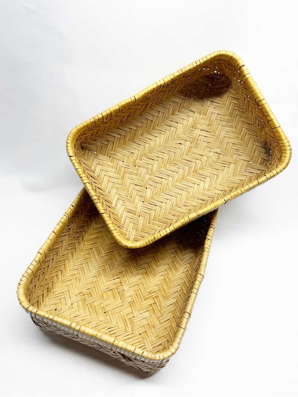 Vintage Woven Seagrass Nesting Baskets